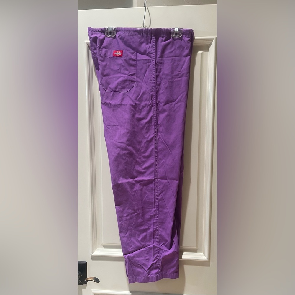 Dickies purple scrub pants size large (L)
